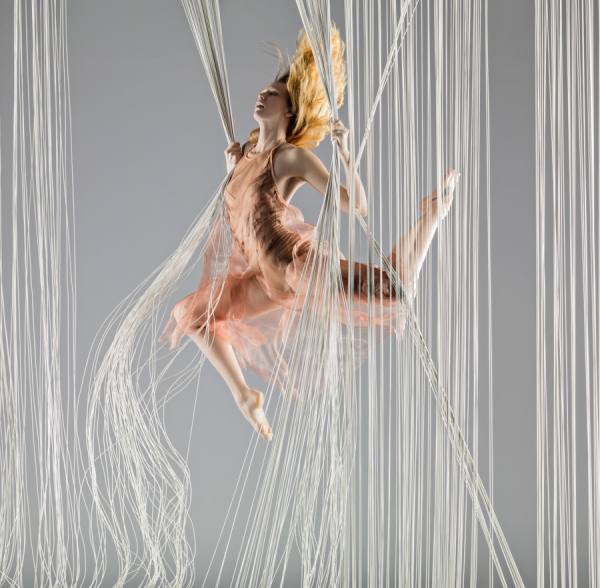 Photograph Rj Muna Alonzo King Lines Ballet on One Eyeland
